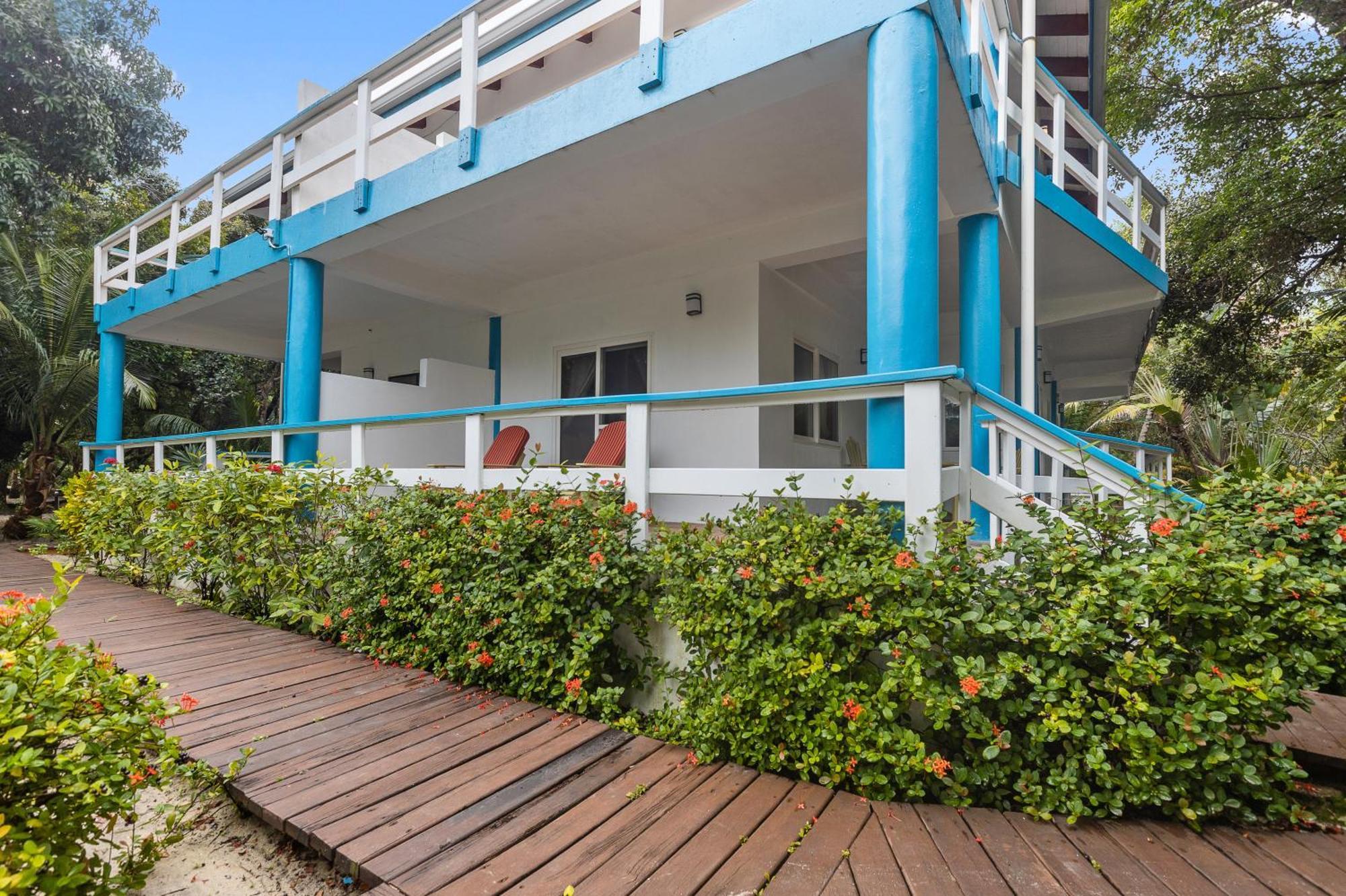 Condo #24 @ Beachside Villas Placencia Exterior photo